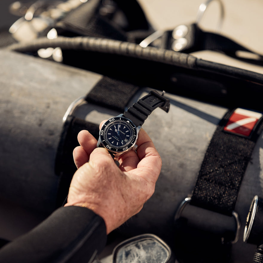 What Is a Dive Watch and How Does It Work?